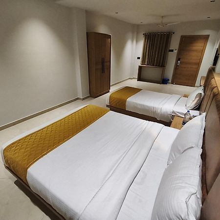 Hotel Beverly Plaza Kozhikode Luaran gambar