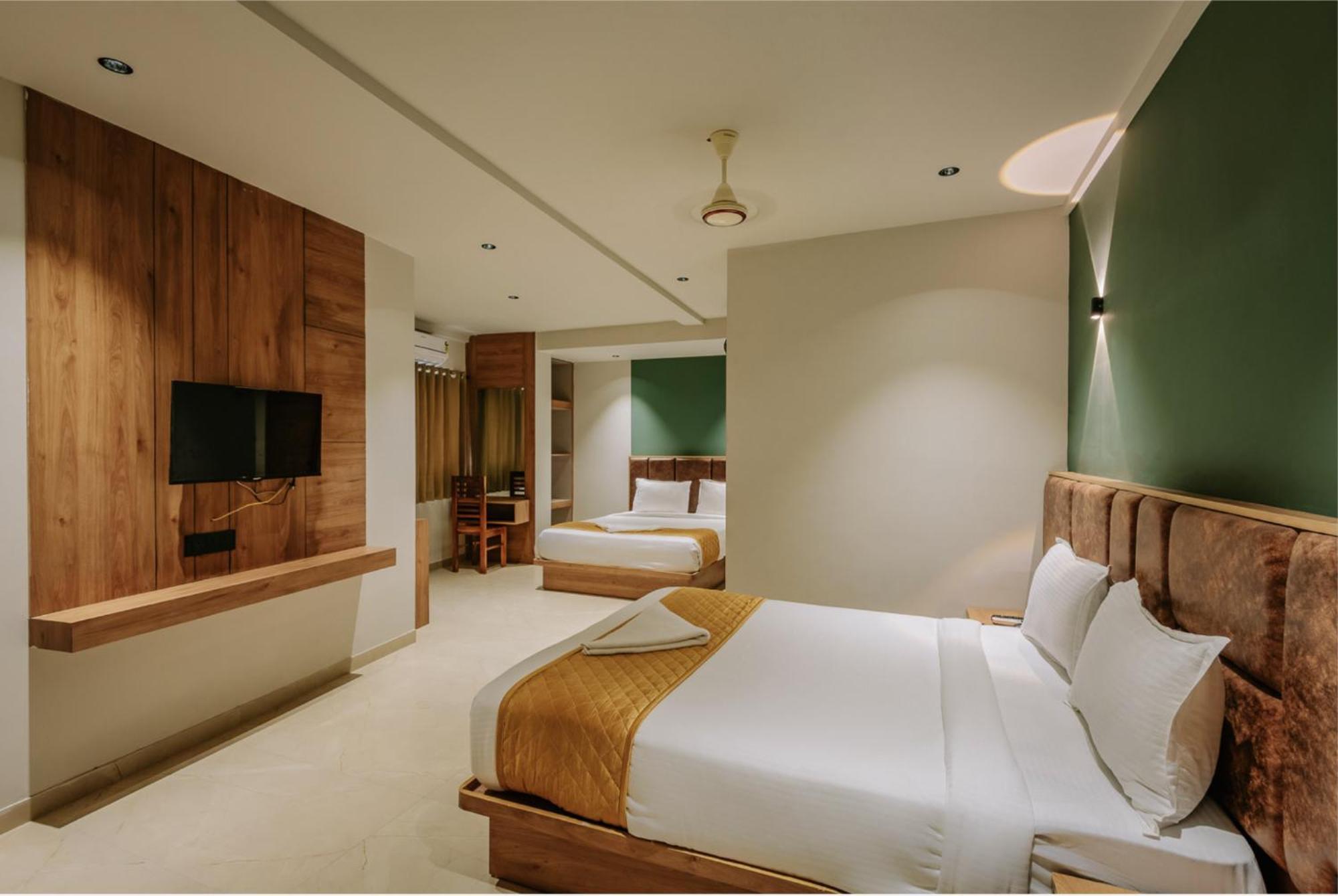 Hotel Beverly Plaza Kozhikode Luaran gambar