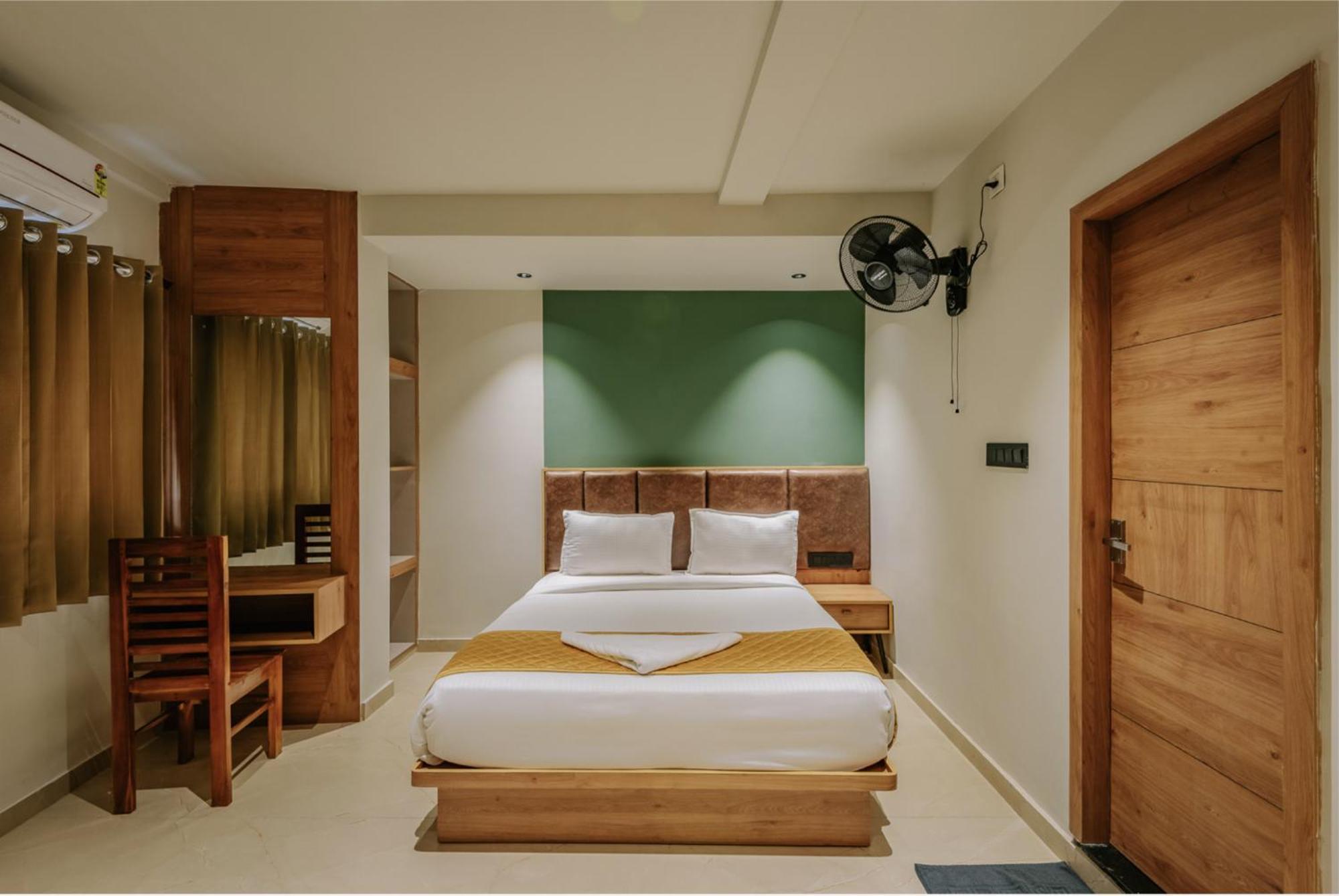 Hotel Beverly Plaza Kozhikode Luaran gambar