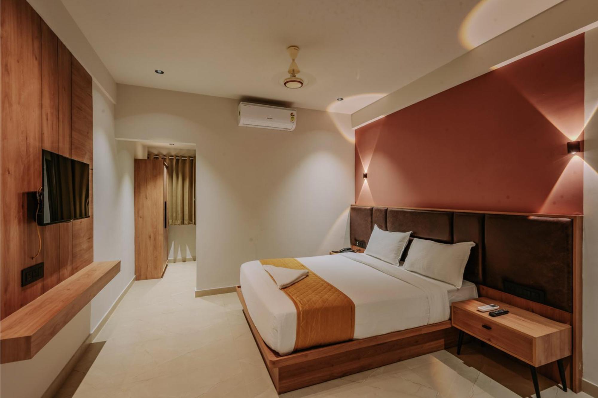 Hotel Beverly Plaza Kozhikode Luaran gambar