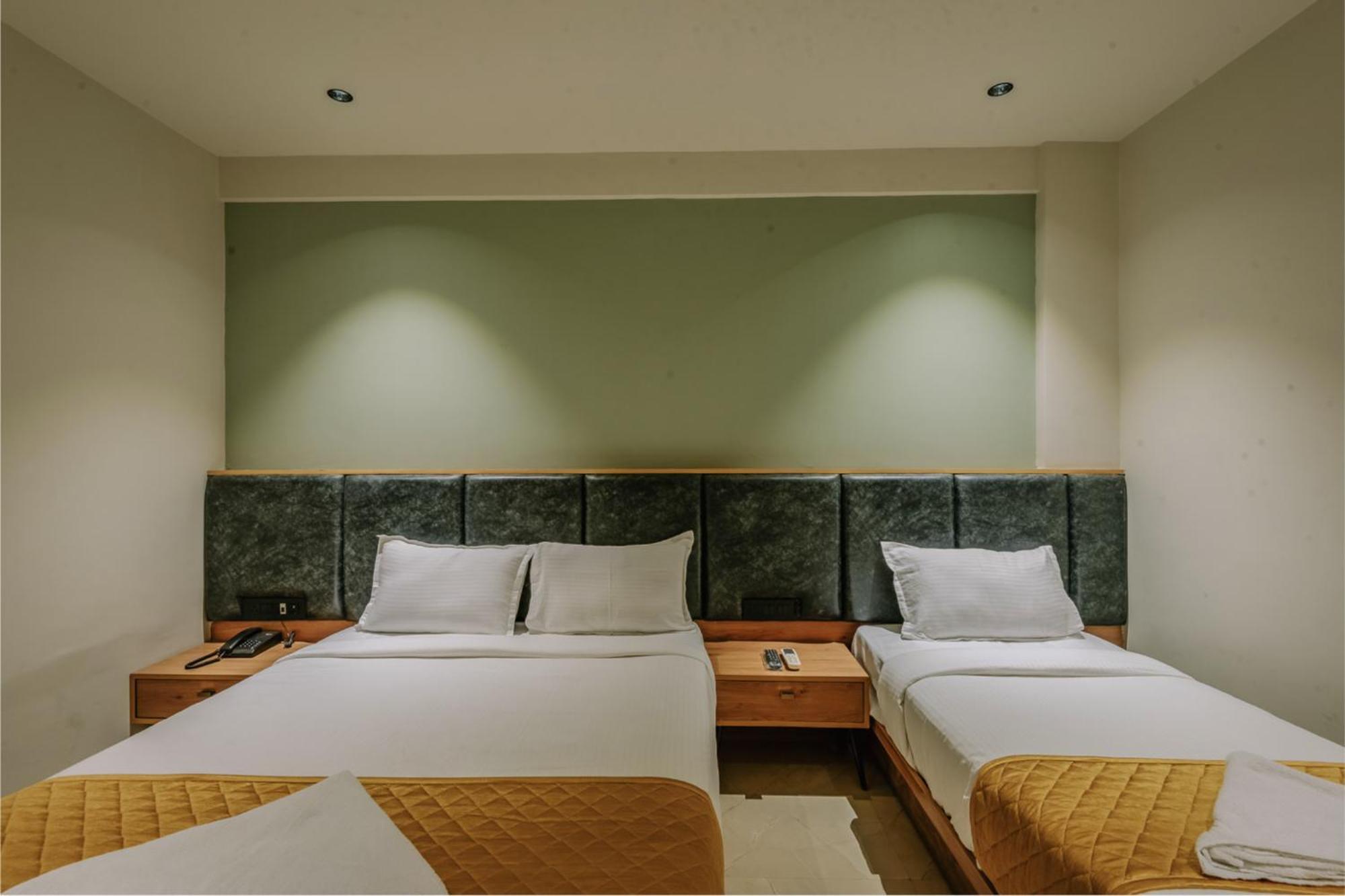 Hotel Beverly Plaza Kozhikode Luaran gambar