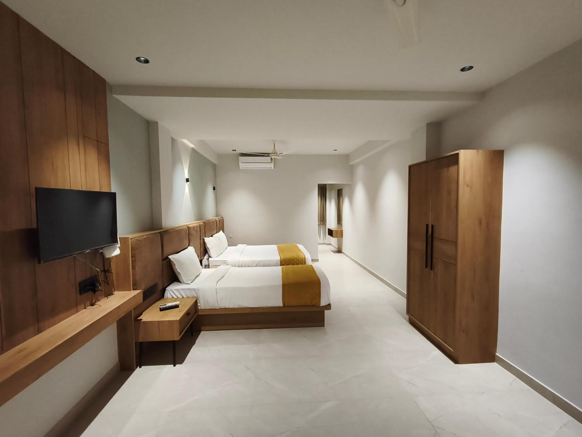 Hotel Beverly Plaza Kozhikode Luaran gambar