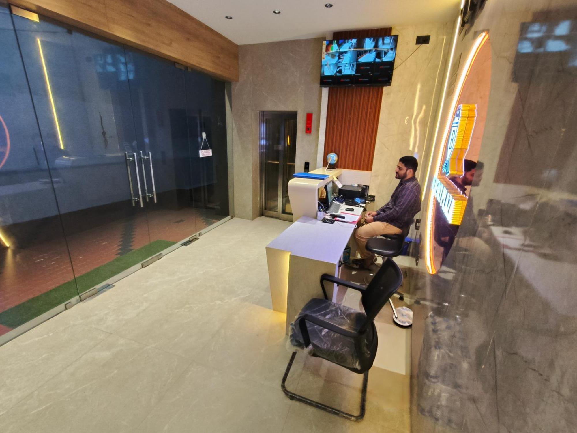 Hotel Beverly Plaza Kozhikode Luaran gambar