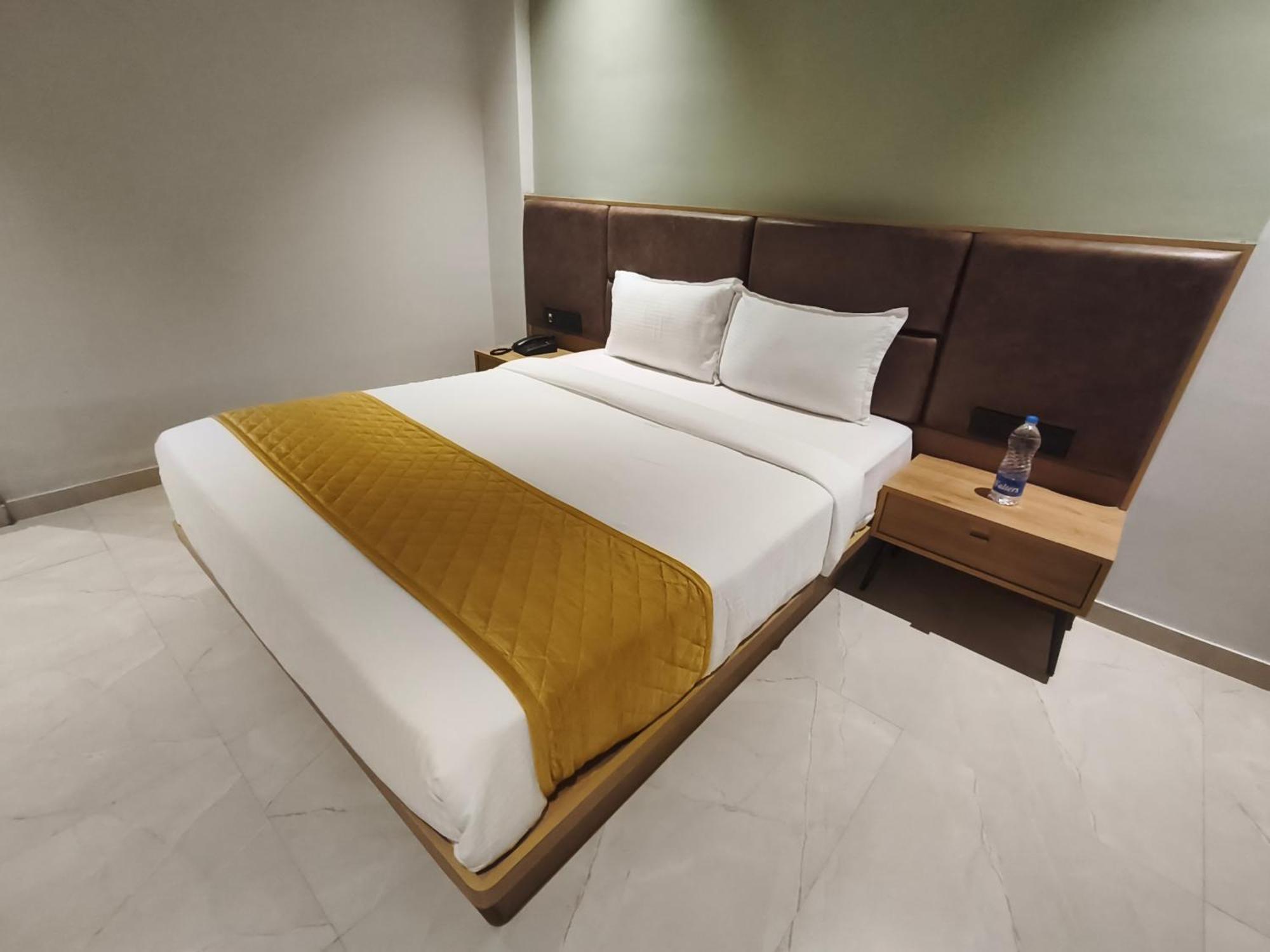 Hotel Beverly Plaza Kozhikode Luaran gambar